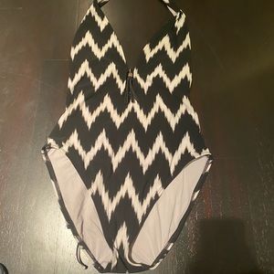 La Blanca one piece bathing suit